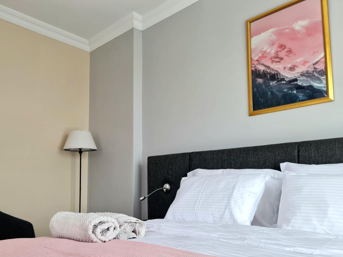Smart Airport Hostel Arnavutkoy Bagian luar foto